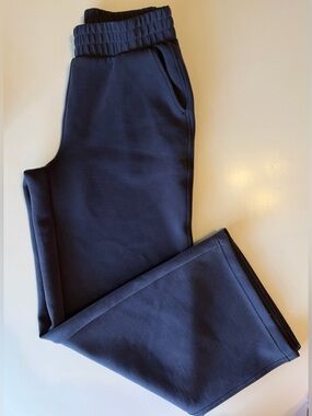 Women’s Navy Blue Wide Leg Yogalicious Pant XS